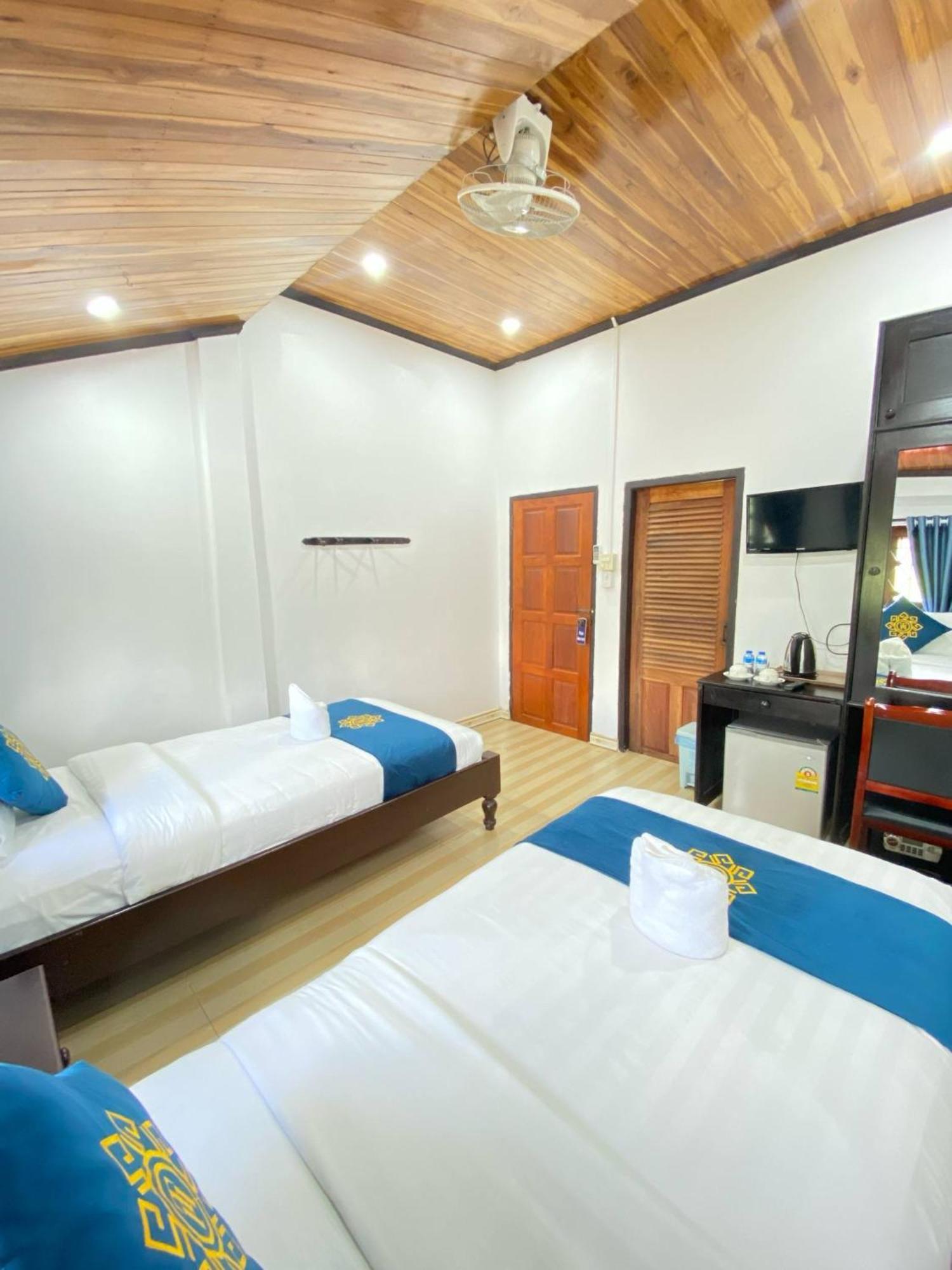 Singharat Boutique House Bed and Breakfast Λουάνγκ Πραμπάνγκ Εξωτερικό φωτογραφία