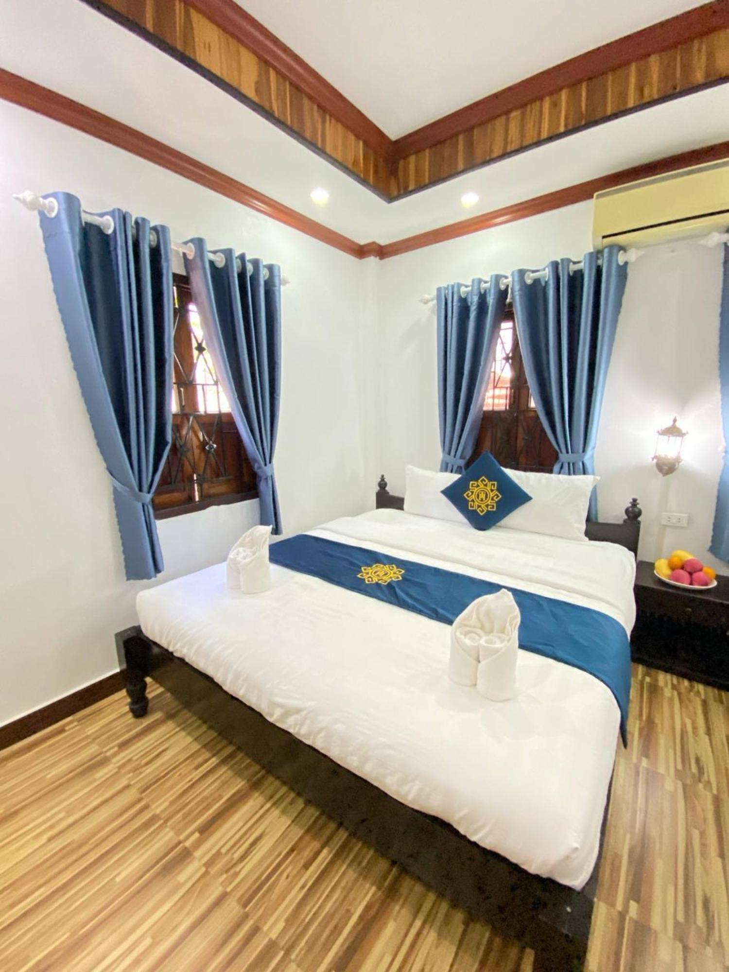 Singharat Boutique House Bed and Breakfast Λουάνγκ Πραμπάνγκ Εξωτερικό φωτογραφία