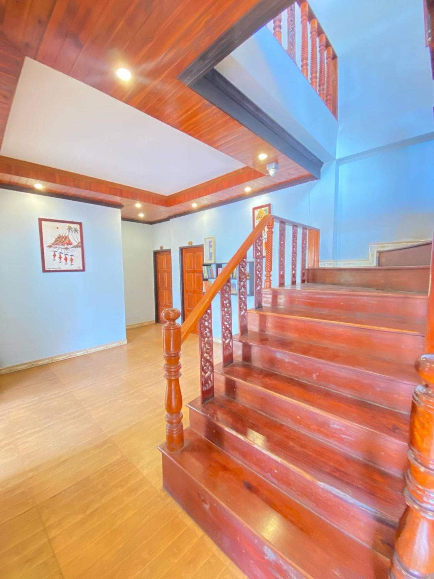 Singharat Boutique House Bed and Breakfast Λουάνγκ Πραμπάνγκ Εξωτερικό φωτογραφία